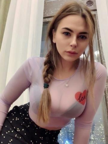 Проститутка Моника